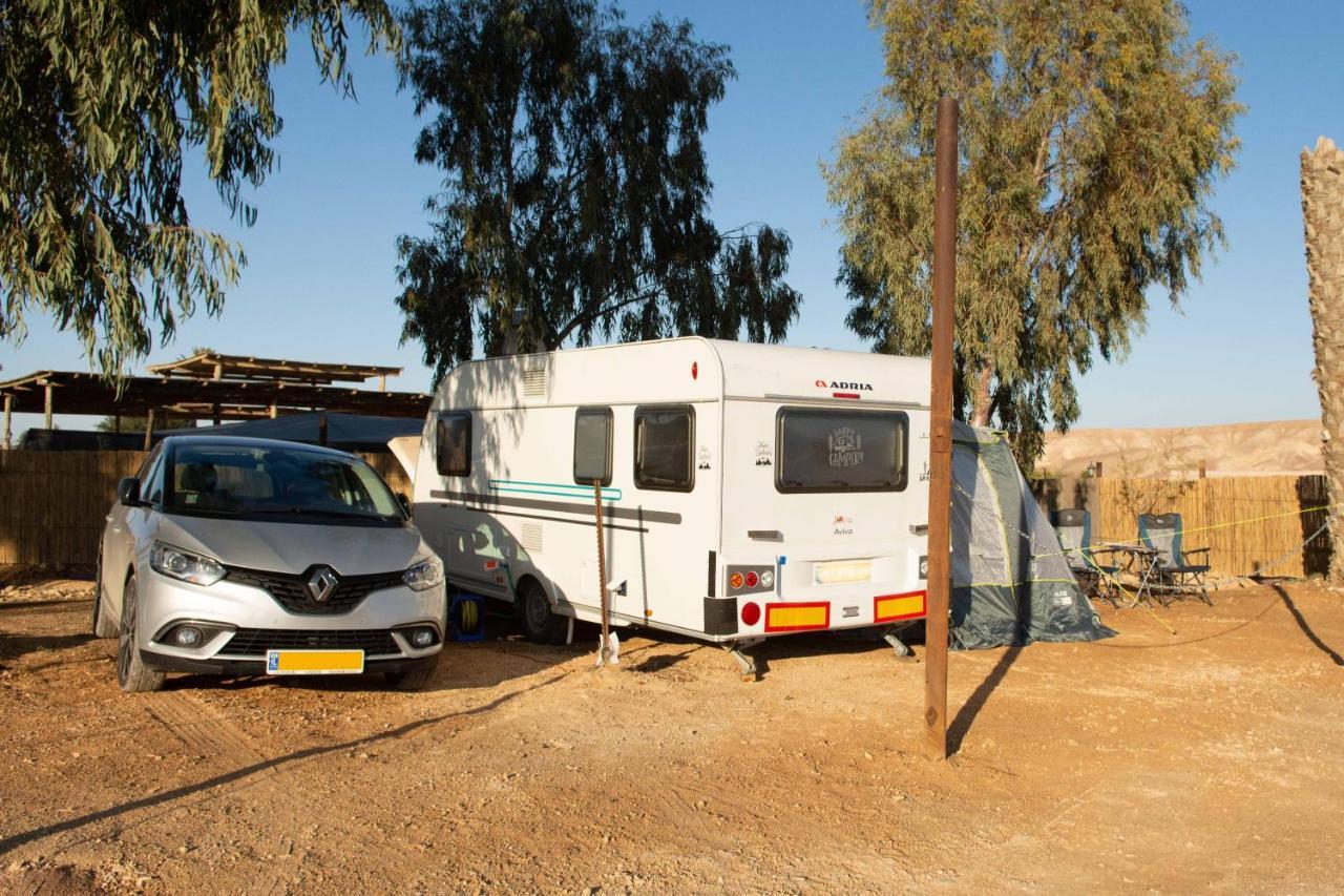 Kfar Hanokdim - Glamping & Camping Arad Exterior photo